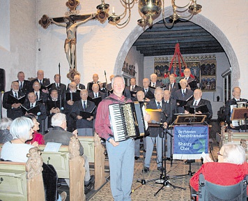 De Fideelen Nordstrander (Adventskonzert 2018 in der Hattstedter Kirche)