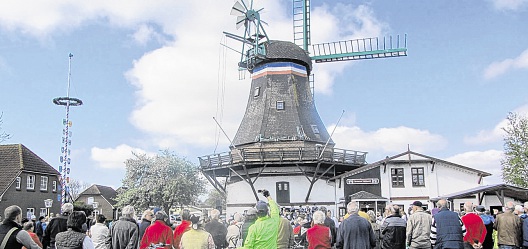 Mai-Konzert an der Engel-M&uuml;hle (2015Mai01)